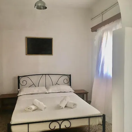 Country Vlaseros Holiday home *